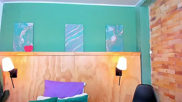 halleylorens online show from January 16, 2026, 7:18 pm