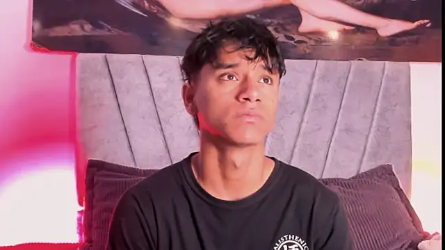 Snapshot of ZYZZ1312 chatting on October 25, 2025, 4:46 pm ZYZZ1312 online show from October 25, 2025, 4:46 pm