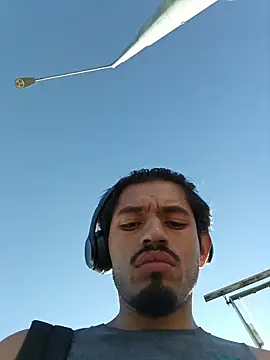 mrredcorn online show from October 29, 2025, 3:47 pm