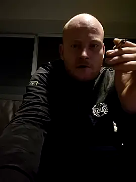 Snapshot of svenni2525 chatting on October 28, 2025, 11:07 pm svenni2525 online show from October 28, 2025, 11:07 pm