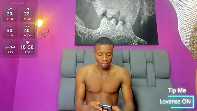 Luna Alam online show from September 28, 2025, 4:07 am