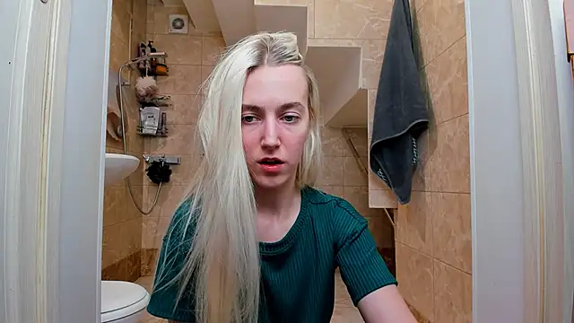 Snapshot of mishapallmer chatting on February 7, 2026, 7:34 am mishapallmer online show from February 7, 2026, 7:34 am