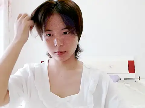Snapshot of huihui520-- chatting on September 18, 2025, 12:01 am huihui520-- online show from September 18, 2025, 12:01 am