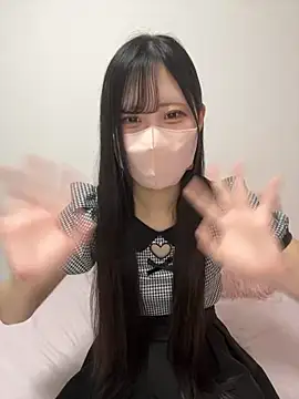 noa uxu online show from September 19, 2025, 5:09 am