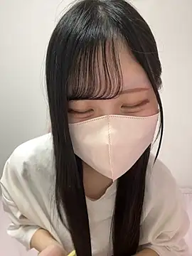 noa uxu online show from September 25, 2025, 5:11 am