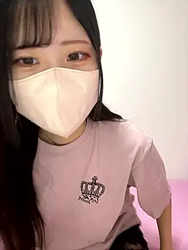 noa uxu online show from October 6, 2025, 7:06 am