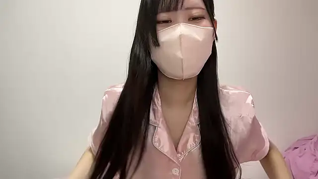 noa uxu online show from November 25, 2025, 6:24 am