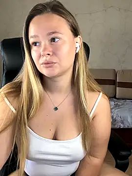 CaramelleSugar  online show from October 8, 2025, 7:17 am