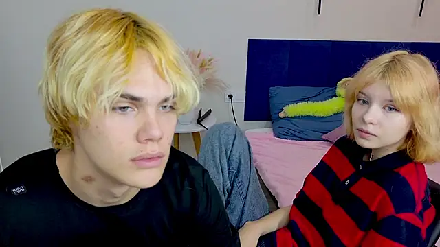 Snapshot of Bonnie_And_C1yde chatting on September 10, 2025, 5:13 pm Bonnie And C1yde online show from September 10, 2025, 5:13 pm