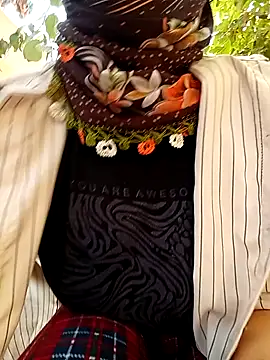 Snapshot of ezgi2545 chatting on October 26, 2025, 9:04 am ezgi2545 online show from October 26, 2025, 9:04 am