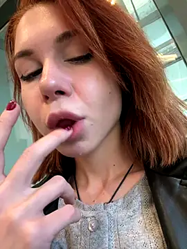 RosieSecret online show from September 23, 2025, 7:11 am