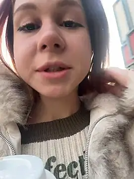 RosieSecret online show from December 4, 2025, 8:12 am