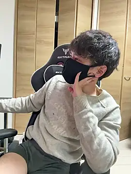 jiji9253 online show from November 29, 2025, 1:03 pm