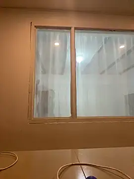 Sara-cooper2 online show from November 14, 2025, 3:22 pm