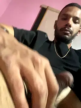 ScrammedHassidim online show from December 3, 2025, 12:58 pm