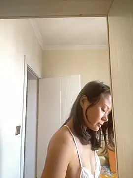 Mier-cn online show from October 28, 2025, 5:33 am