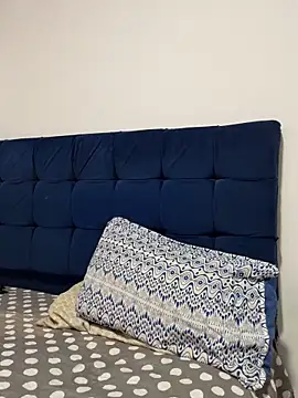 blackbullger  online show from September 30, 2025, 11:54 pm