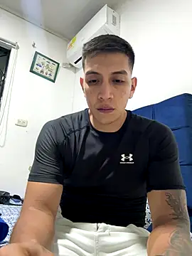 blackbullger  online show from October 15, 2025, 11:38 pm