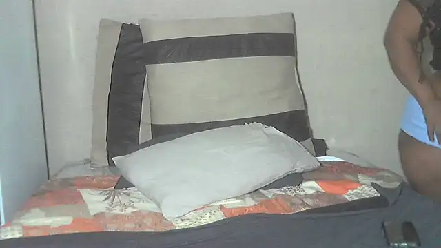 AnnabigpussyXO online show from November 8, 2025, 12:44 am