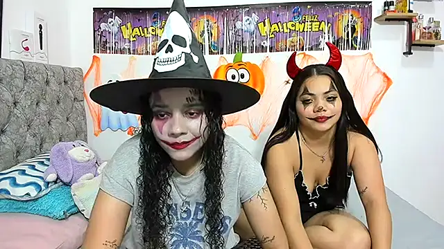 nay and aleja1 online show from October 31, 2025, 3:29 am