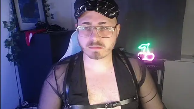 FabianKinky online show from September 24, 2025, 8:45 pm