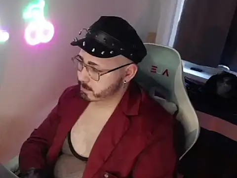 FabianKinky online show from October 19, 2025, 9:32 am