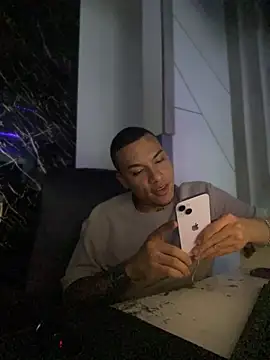 AlphaMasterXxx online show from October 1, 2025, 2:17 am