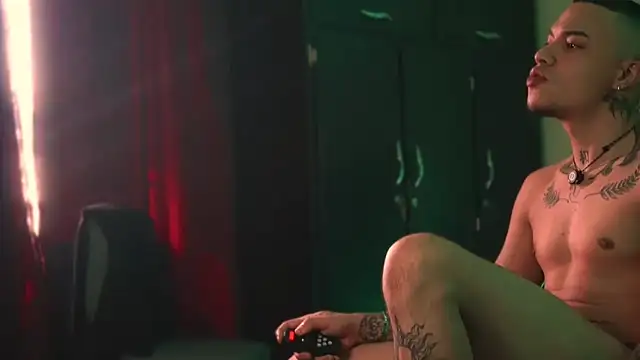 AlphaMasterXxx online show from February 3, 2026, 6:46 pm