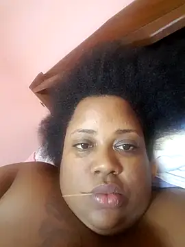 Snapshot of Karamelsaus chatting on October 1, 2025, 9:54 pm Karamelsaus online show from October 1, 2025, 9:54 pm