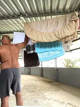 Snapshot of Morenocasado34liberal chatting on November 3, 2025, 12:28 pm Morenocasado34liberal online show from November 3, 2025, 12:28 pm