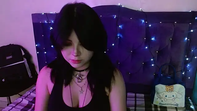 Ginebra Sensual online show from November 3, 2025, 12:06 pm