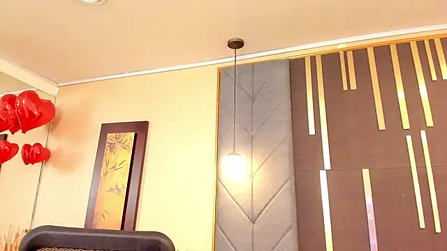 Snapshot of OliviGrace chatting on January 9, 2026, 10:11 pm OliviGrace online show from January 9, 2026, 10:11 pm