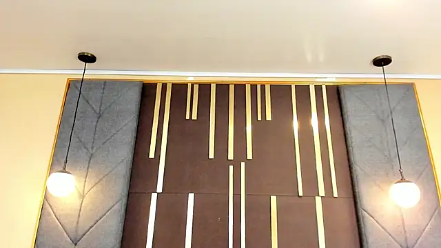 OliviGrace online show from April 11, 2026, 9:08 pm