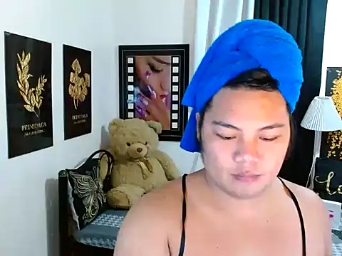 TSbrianaHugeCock online show from March 18, 2026, 2:09 pm