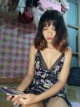 Sexxie Ella22 online show from October 29, 2025, 8:32 pm