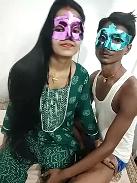 LOVE568 online show from October 13, 2025, 3:45 pm