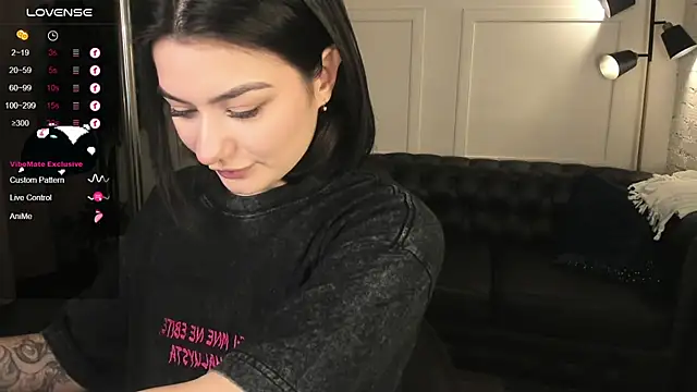 Dark Moni online show from October 3, 2025, 2:52 am