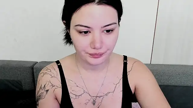 Snapshot of Dark_Moni chatting on July 6, 2026, 2:08 am Dark Moni online show from July 6, 2026, 2:08 am