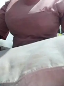 liza-212 online show from April 13, 2026, 1:38 pm