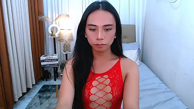 scarlet smith7 online show from February 21, 2026, 2:18 pm