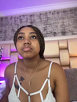 AngelaRoberts online show from February 25, 2026, 8:07 pm