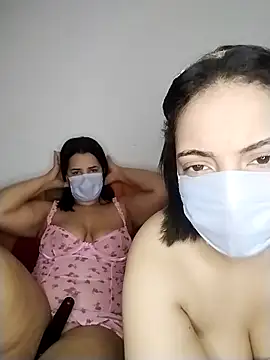 Snapshot of maria_sexyyyy chatting on October 18, 2025, 3:35 pm maria sexyyyy online show from October 18, 2025, 3:35 pm