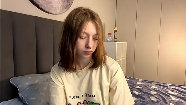 EllieDream online show from September 23, 2025, 7:33 am