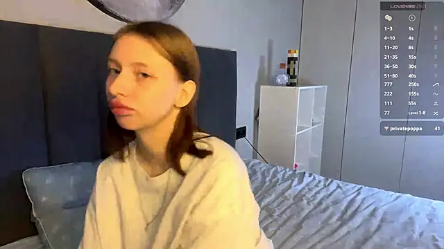 EllieDream online show from September 25, 2025, 7:12 am