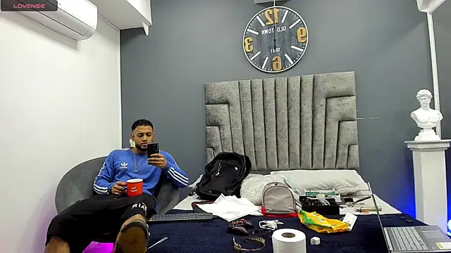 emilio brandon online show from January 6, 2026, 11:03 am