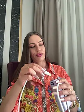  JessyRey  online show from July 4, 2026, 1:39 pm