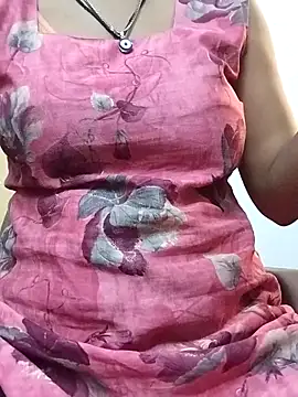 Snapshot of Laxmi_89 chatting on October 21, 2025, 3:40 am Laxmi 89 online show from October 21, 2025, 3:40 am