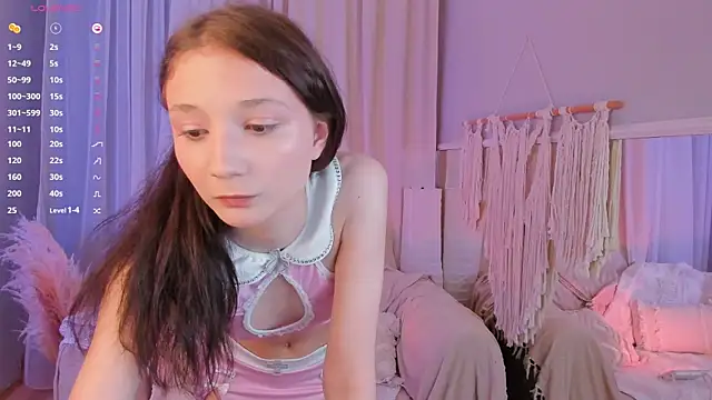 MilliMouse online show from September 10, 2025, 5:13 pm