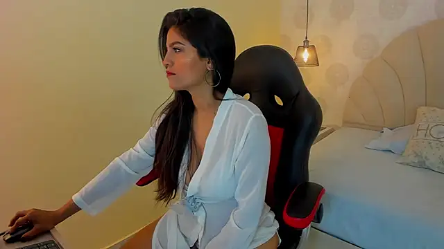 WAGNER ANNY online show from October 11, 2025, 7:01 pm