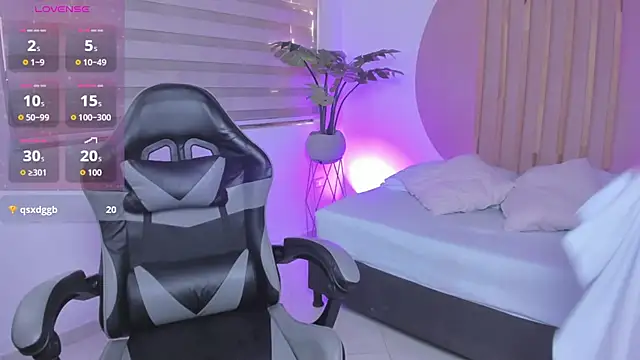 rei cos online show from October 1, 2025, 12:22 pm